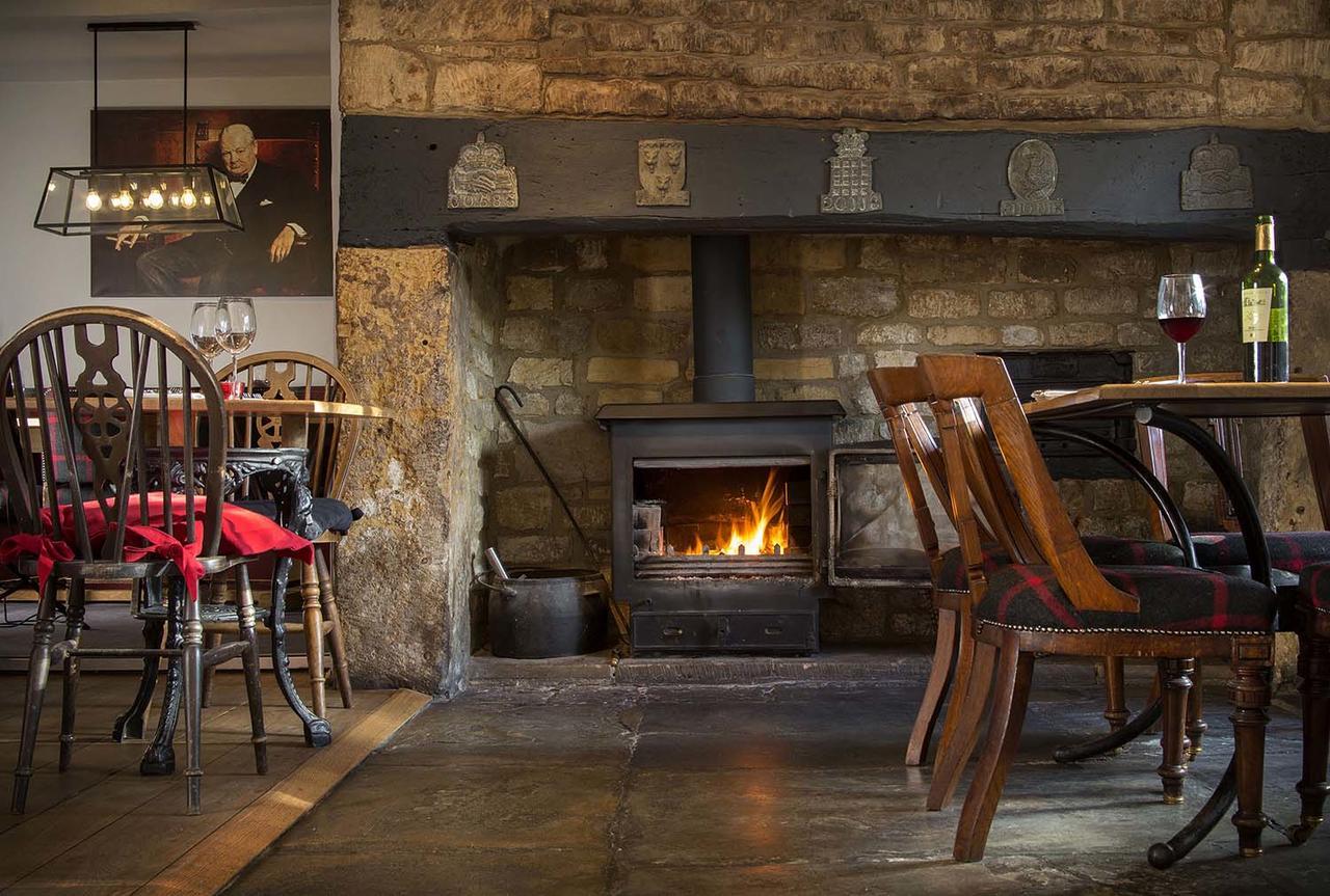 Bed and Breakfast The Churchill Arms Chipping Campden Exterior foto